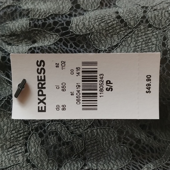 EXPRESS Multi-Way Bodysuit - Picture 13 of 14